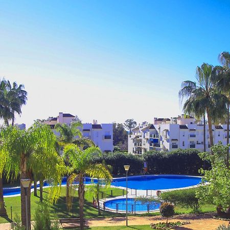 Appartement Walk To Puerto Banus, 2Br, 2Bth, Pool à Marbellac Chambre photo