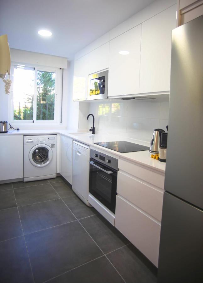 Appartement Walk To Puerto Banus, 2Br, 2Bth, Pool à Marbellac Extérieur photo