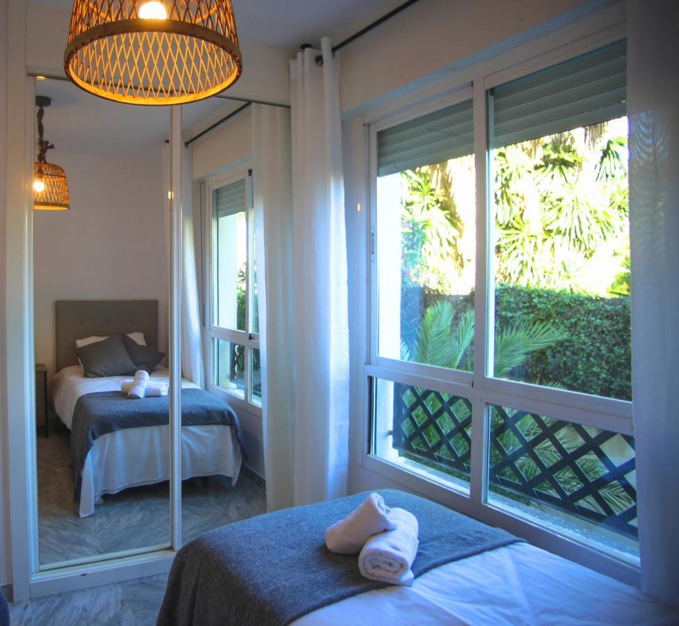 Appartement Walk To Puerto Banus, 2Br, 2Bth, Pool à Marbellac Extérieur photo